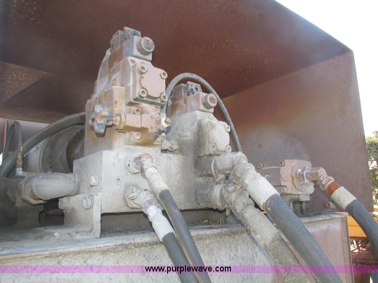 image for item J8761 S&P PC3000 compactor