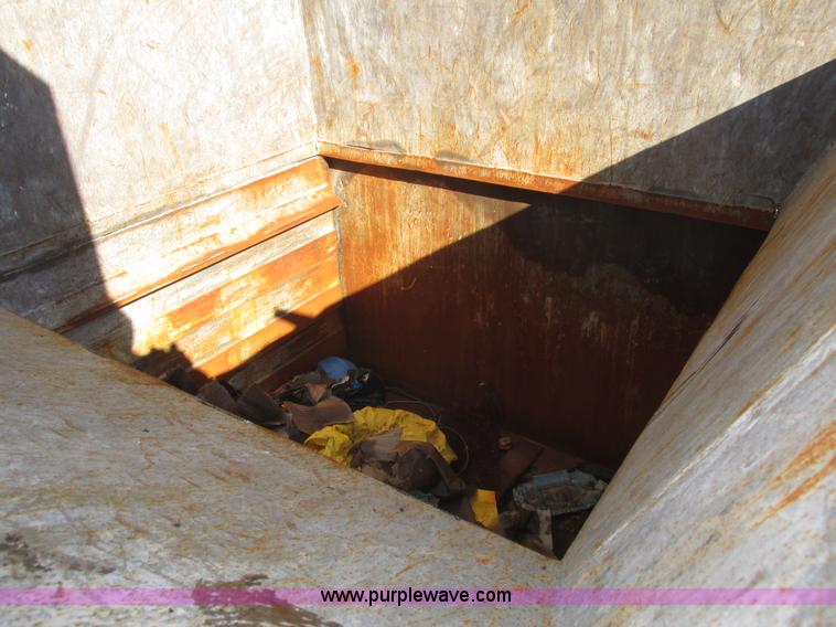 image for item J8761 S&P PC3000 compactor