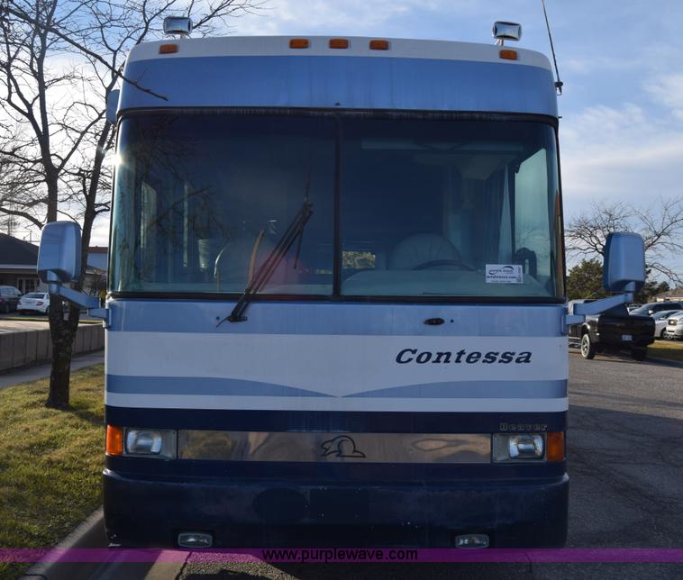 image for item K4987 1999 Magnum Contessa Beaver RV