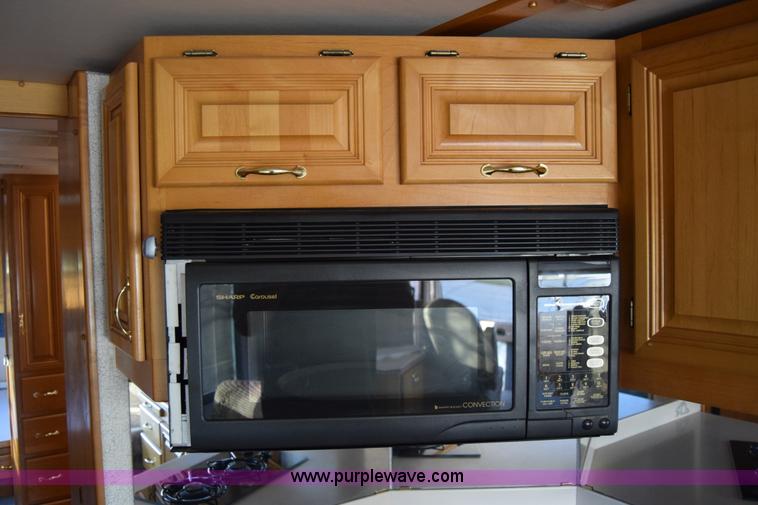 image for item K4987 1999 Magnum Contessa Beaver RV