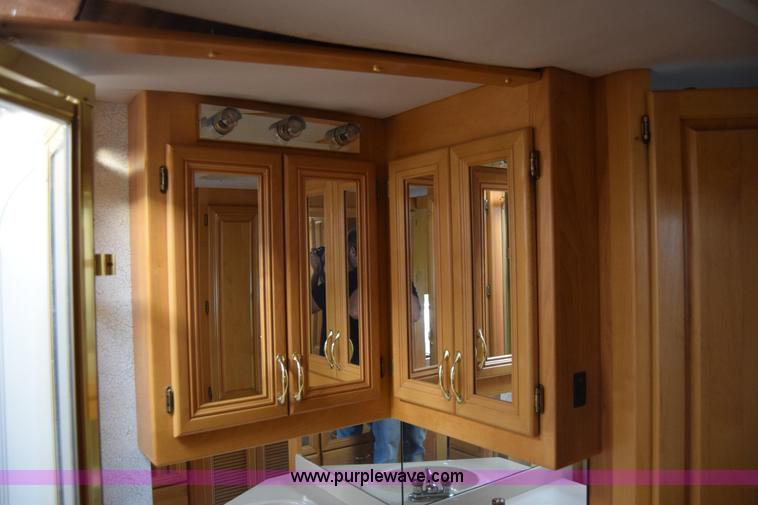 image for item K4987 1999 Magnum Contessa Beaver RV