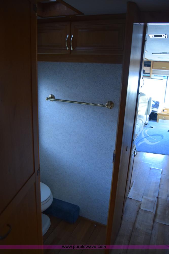 image for item K4987 1999 Magnum Contessa Beaver RV