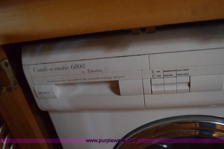 image for item K4987 1999 Magnum Contessa Beaver RV