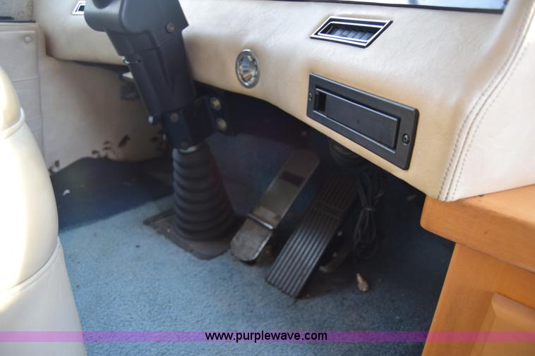 image for item K4987 1999 Magnum Contessa Beaver RV