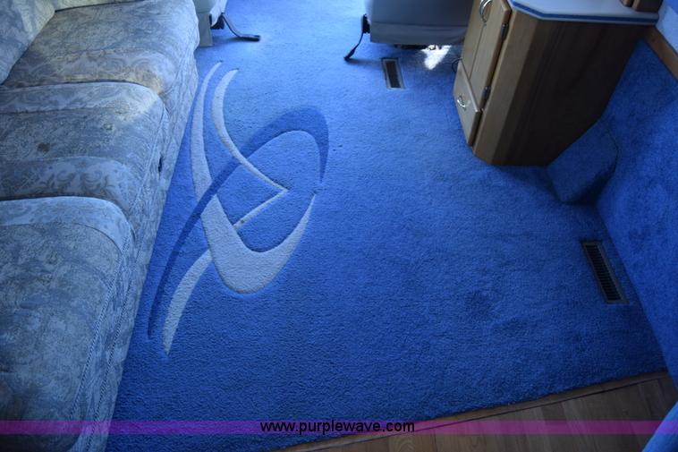 image for item K4987 1999 Magnum Contessa Beaver RV