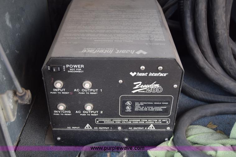 image for item K4987 1999 Magnum Contessa Beaver RV