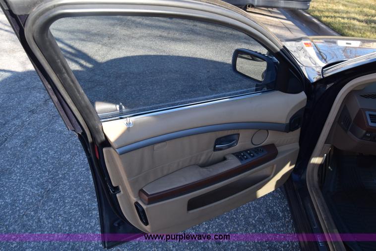 image for item K4988 2002 BMW 745Li