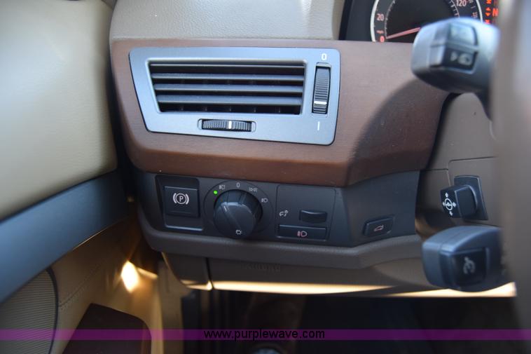 image for item K4988 2002 BMW 745Li