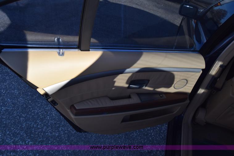 image for item K4988 2002 BMW 745Li