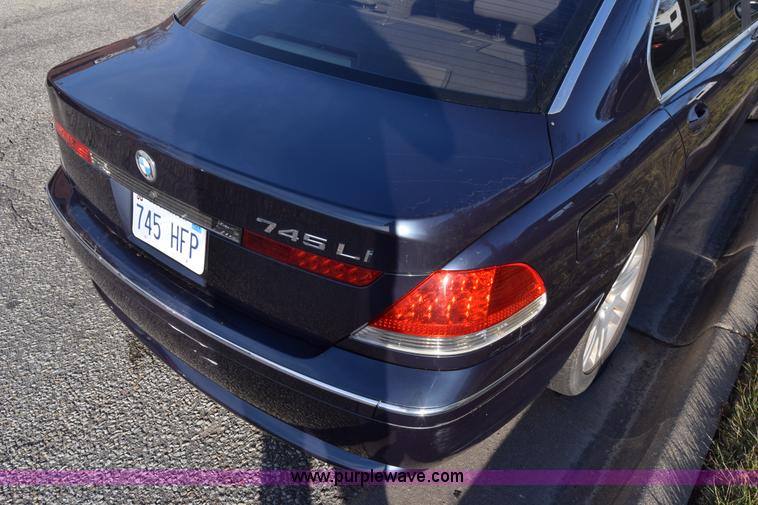 image for item K4988 2002 BMW 745Li