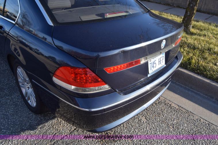image for item K4988 2002 BMW 745Li