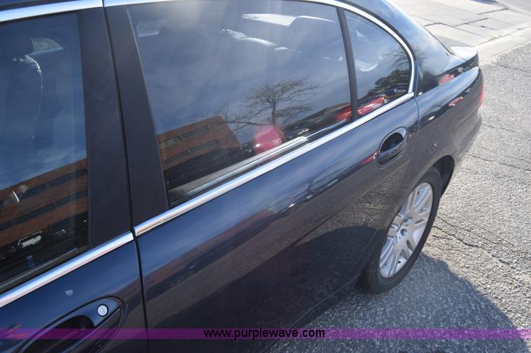 image for item K4988 2002 BMW 745Li