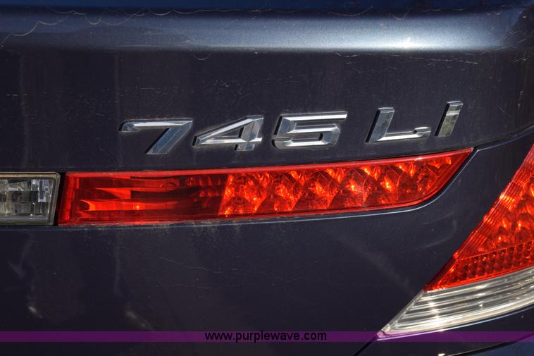image for item K4988 2002 BMW 745Li