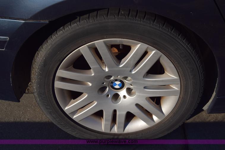 image for item K4988 2002 BMW 745Li