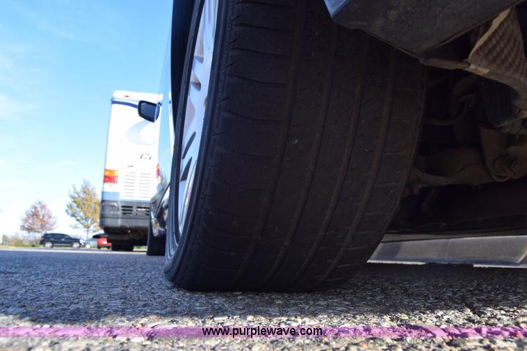 image for item K4988 2002 BMW 745Li