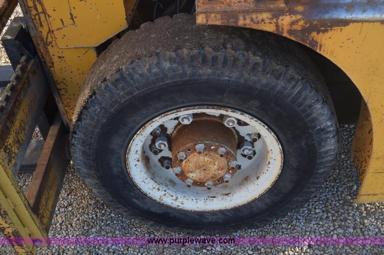 image for item K4997 Datsun FG107 forklift