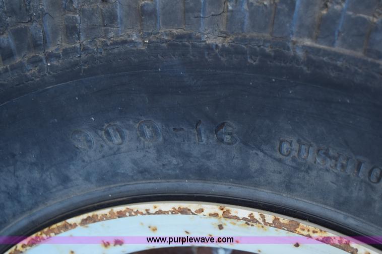 image for item K4997 Datsun FG107 forklift