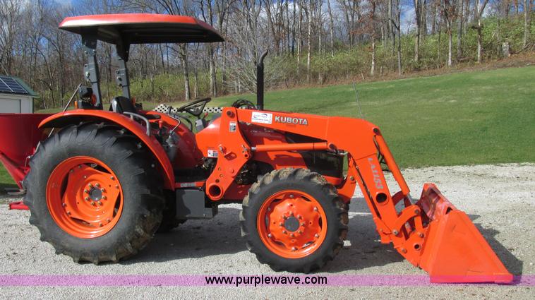 image for item K5207 2008 Kubota M7040D MFWD tractor