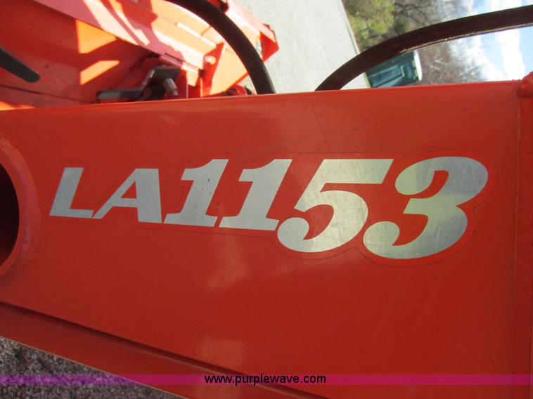 image for item K5207 2008 Kubota M7040D MFWD tractor