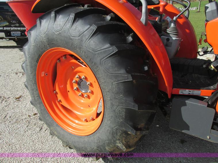 image for item K5207 2008 Kubota M7040D MFWD tractor