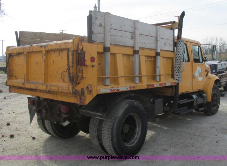 image for item K5233 1993 International 4900 dump truck