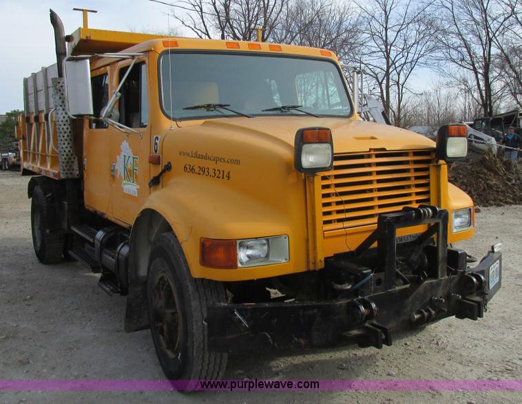image for item K5233 1993 International 4900 dump truck