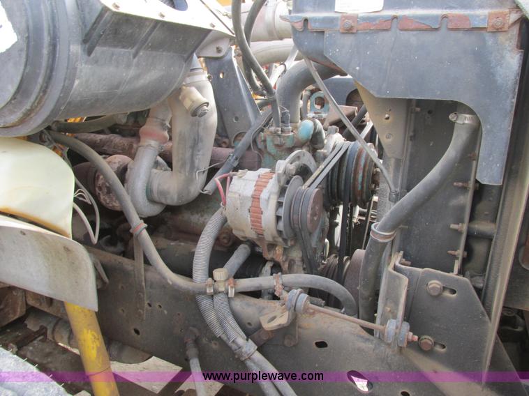 image for item K5233 1993 International 4900 dump truck