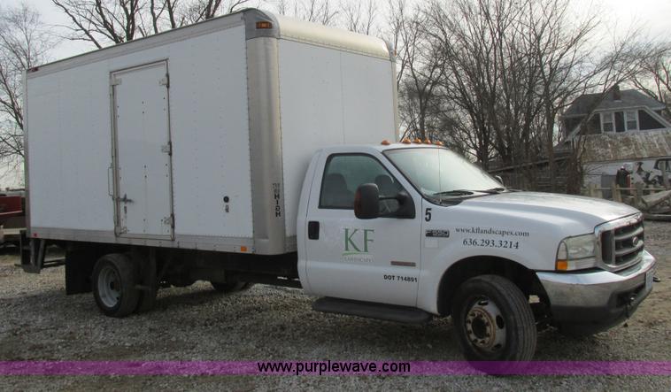 image for item K5234 2004 Ford F550 XLT box truck