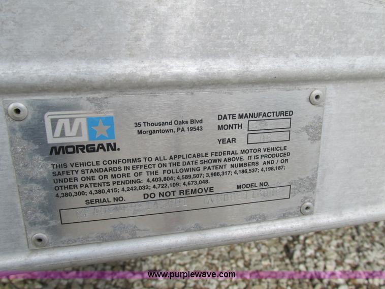 image for item K5234 2004 Ford F550 XLT box truck