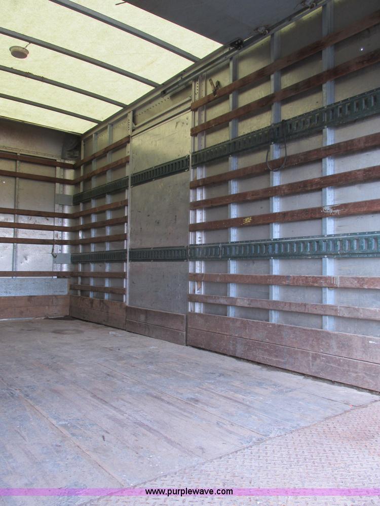 image for item K5234 2004 Ford F550 XLT box truck