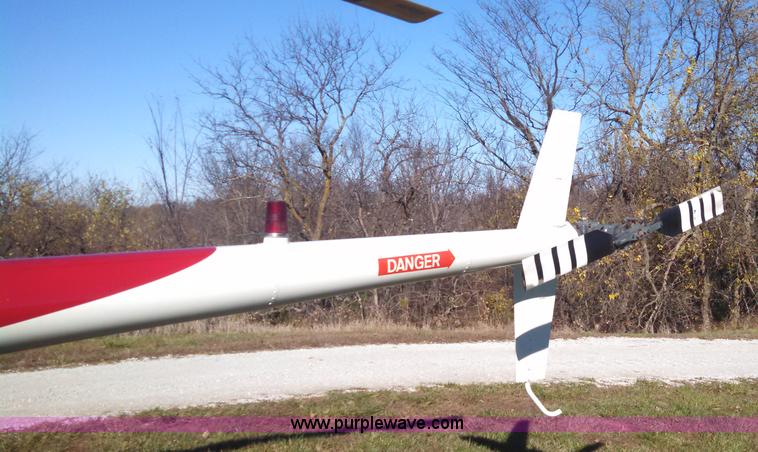 image for item K5250 1981 Robinson R22HP helicopter