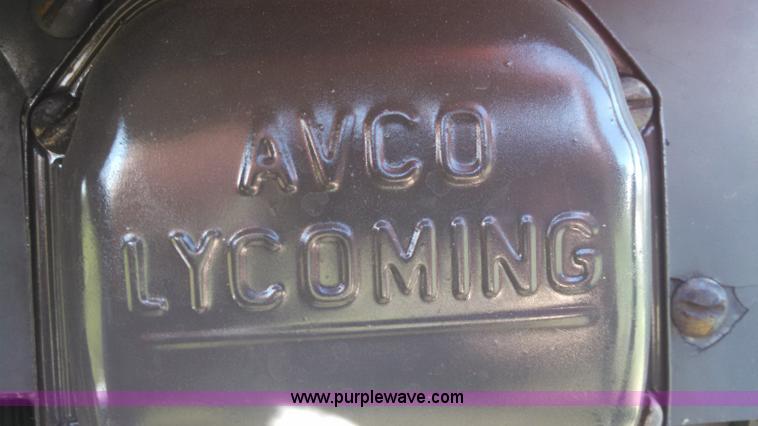 image for item K5250 1981 Robinson R22HP helicopter