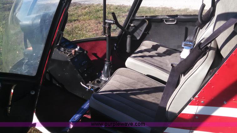 image for item K5250 1981 Robinson R22HP helicopter