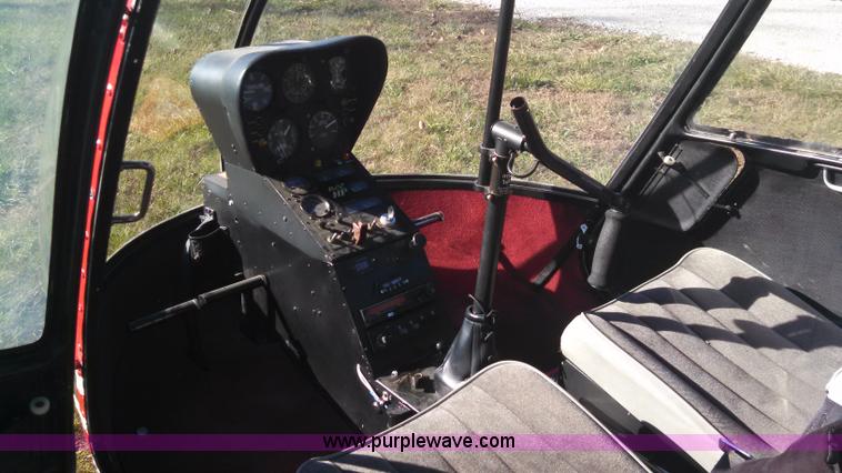 image for item K5250 1981 Robinson R22HP helicopter