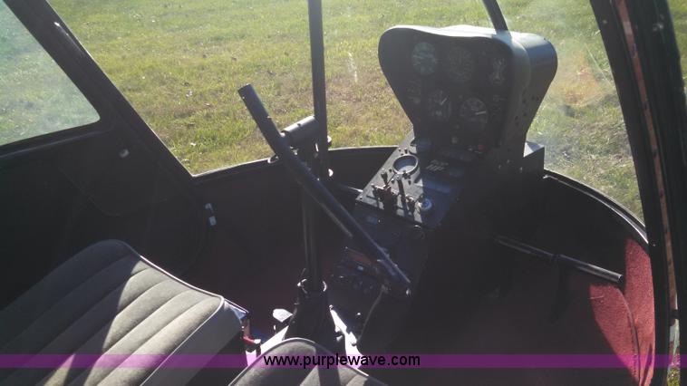 image for item K5250 1981 Robinson R22HP helicopter