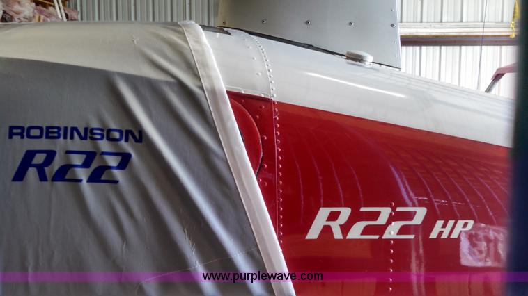 image for item K5250 1981 Robinson R22HP helicopter