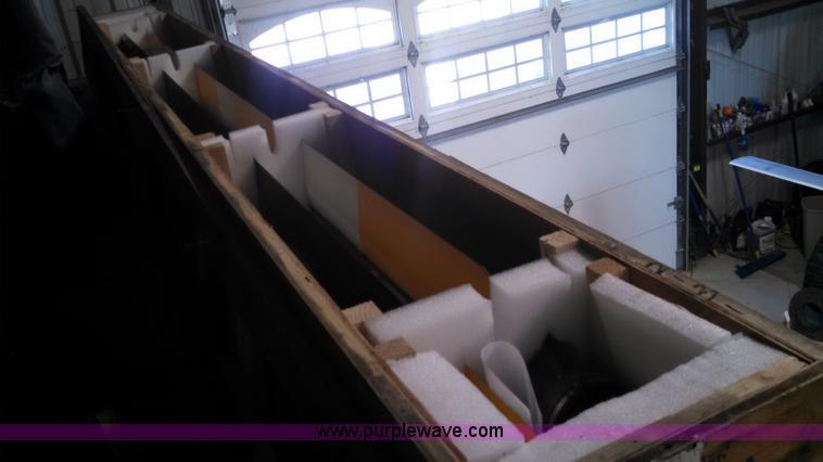 image for item K5250 1981 Robinson R22HP helicopter