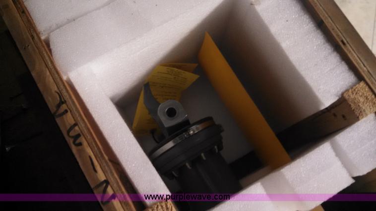 image for item K5250 1981 Robinson R22HP helicopter