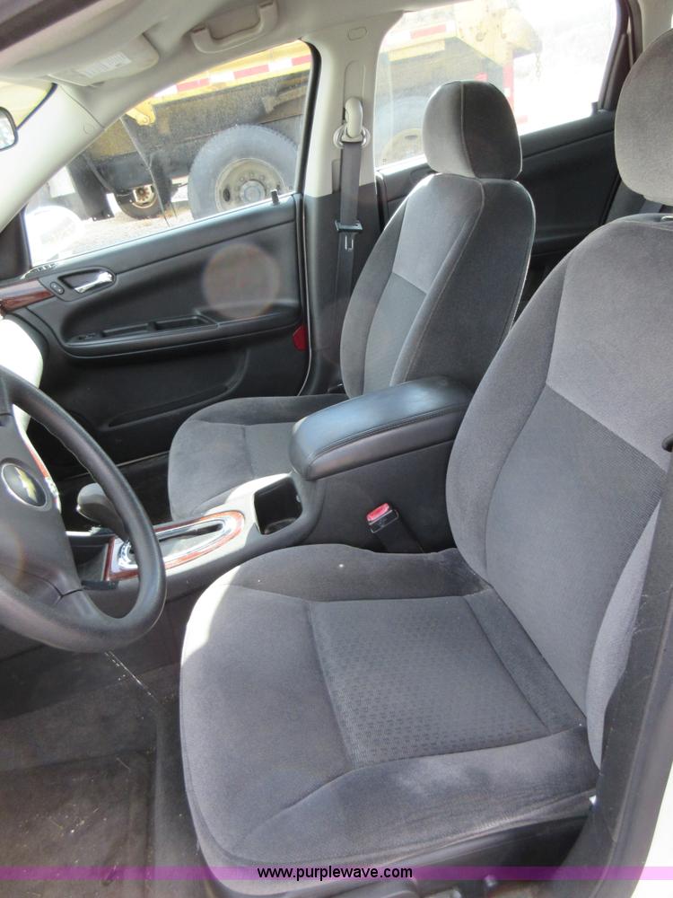 image for item K5259 2007 Chevrolet Impala LS