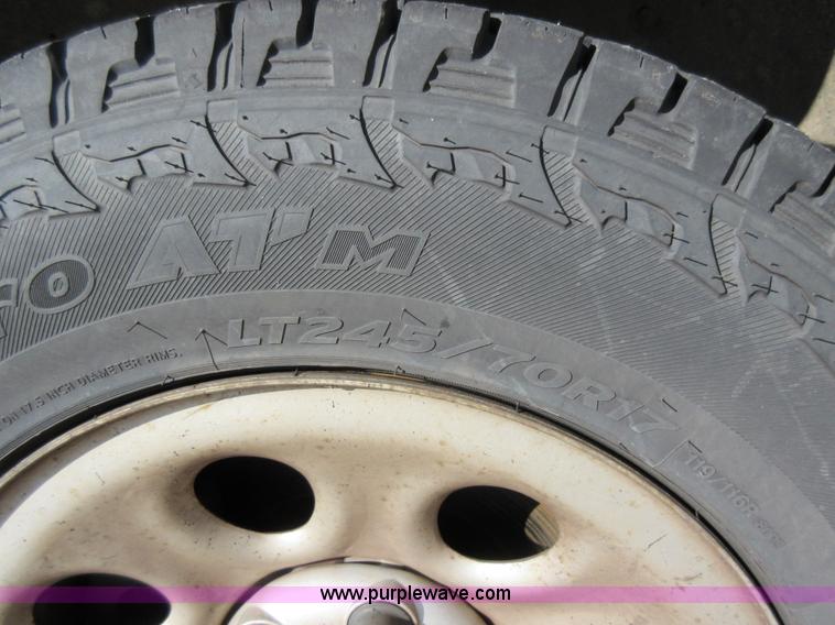 image for item K5260 2007 Chevrolet Silverado 1500 Ext. Cab pickup truck