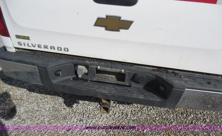 image for item K5260 2007 Chevrolet Silverado 1500 Ext. Cab pickup truck