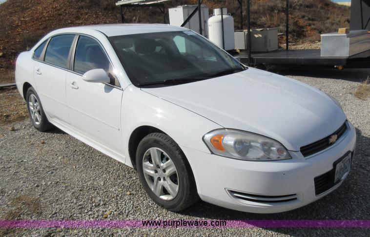 image for item K5262 2010 Chevrolet Impala LS