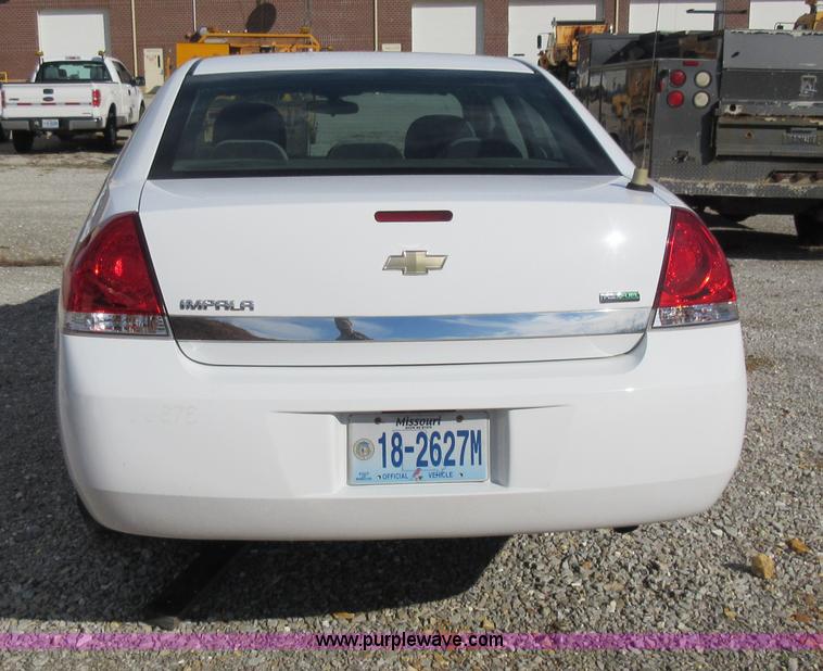 image for item K5262 2010 Chevrolet Impala LS