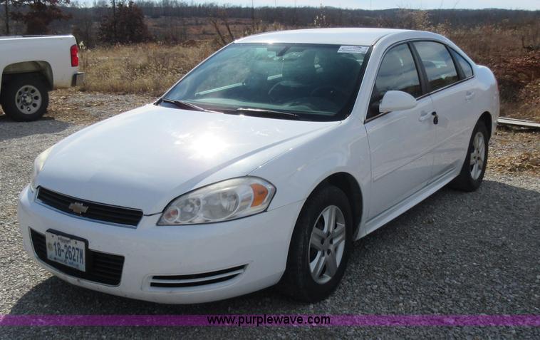 image for item K5262 2010 Chevrolet Impala LS