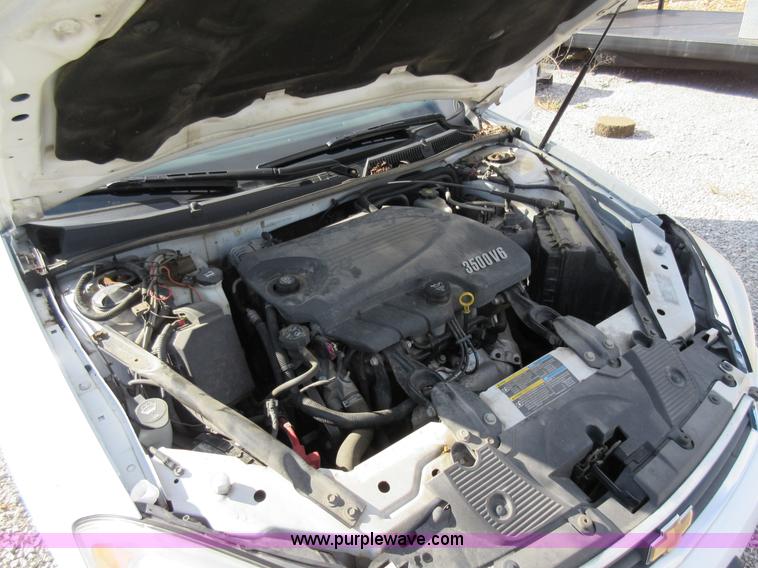 image for item K5262 2010 Chevrolet Impala LS