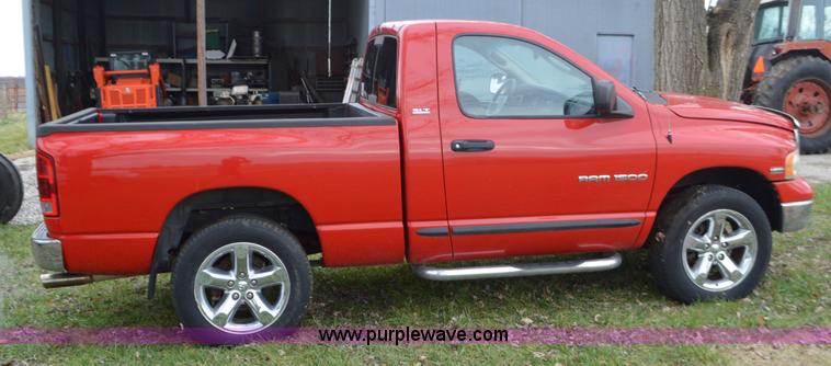image for item K5270 2002 Dodge Ram 1500 pickup truck