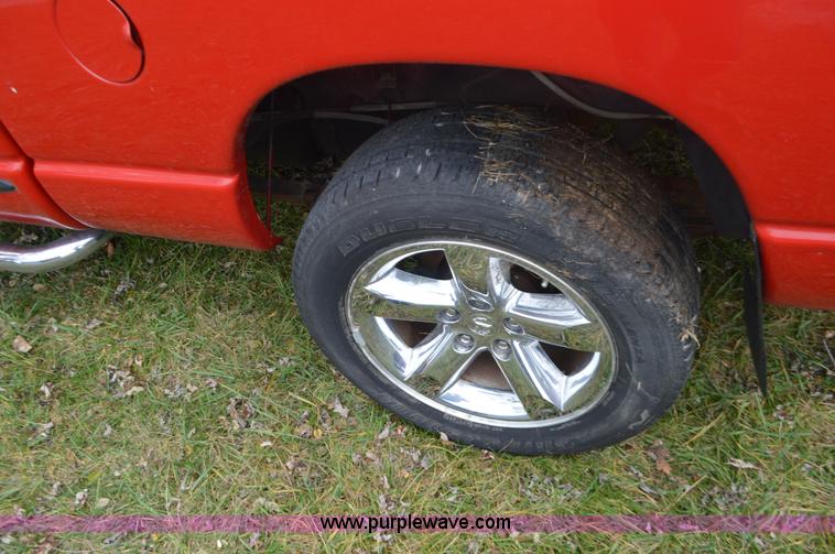 image for item K5270 2002 Dodge Ram 1500 pickup truck