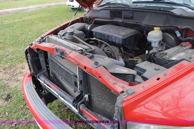 image for item K5270 2002 Dodge Ram 1500 pickup truck