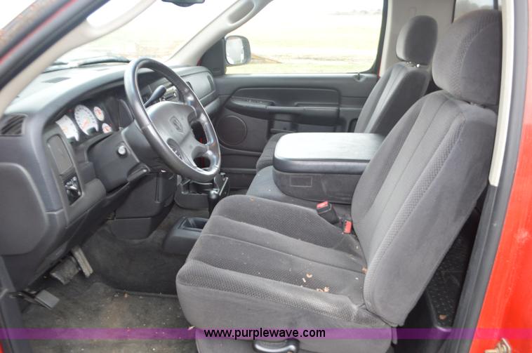 image for item K5270 2002 Dodge Ram 1500 pickup truck