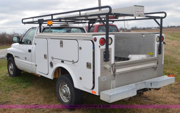 image for item K5273 2001 Dodge Ram 2500 utility truck